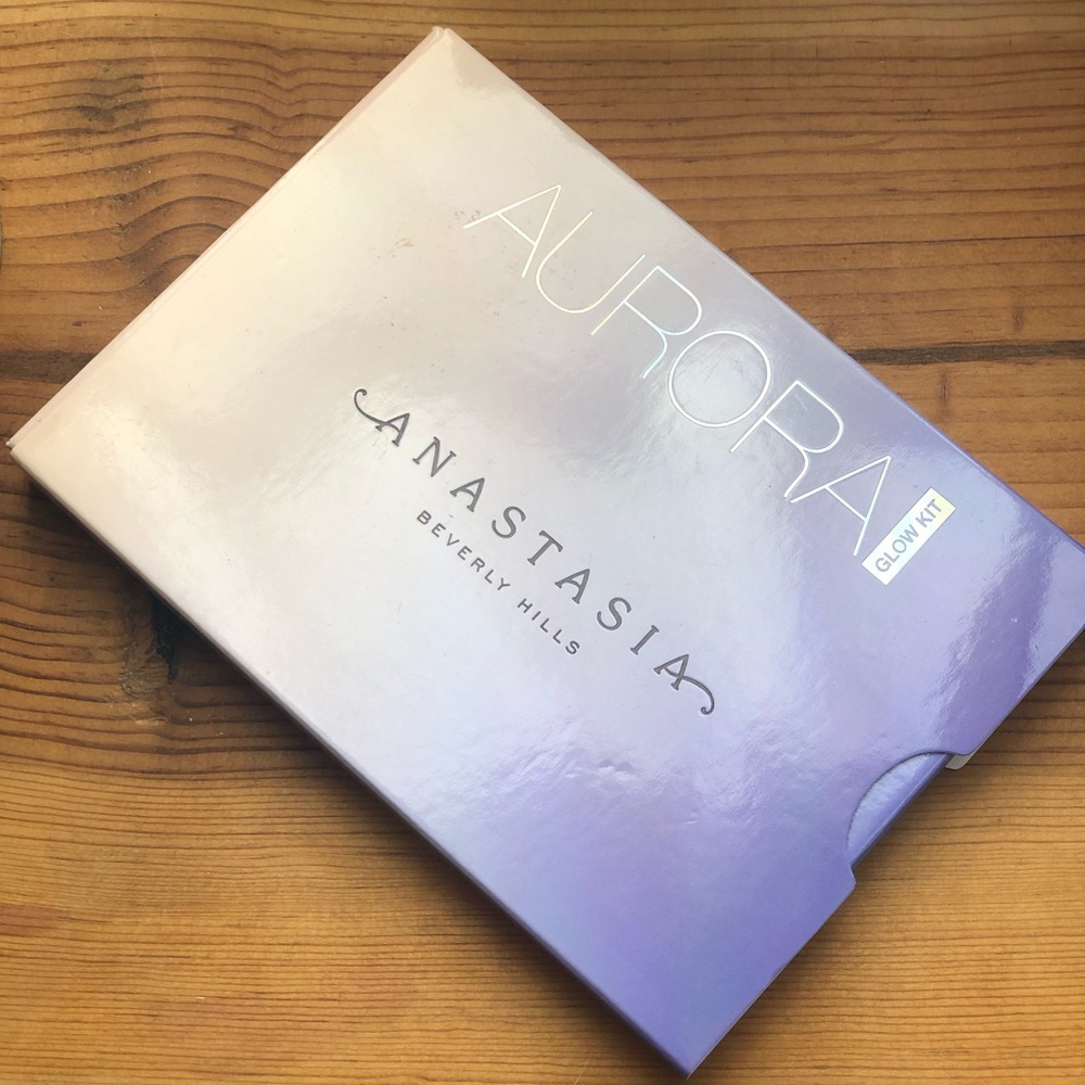 Anastasia Beverly Hills Aurora Glow Kit